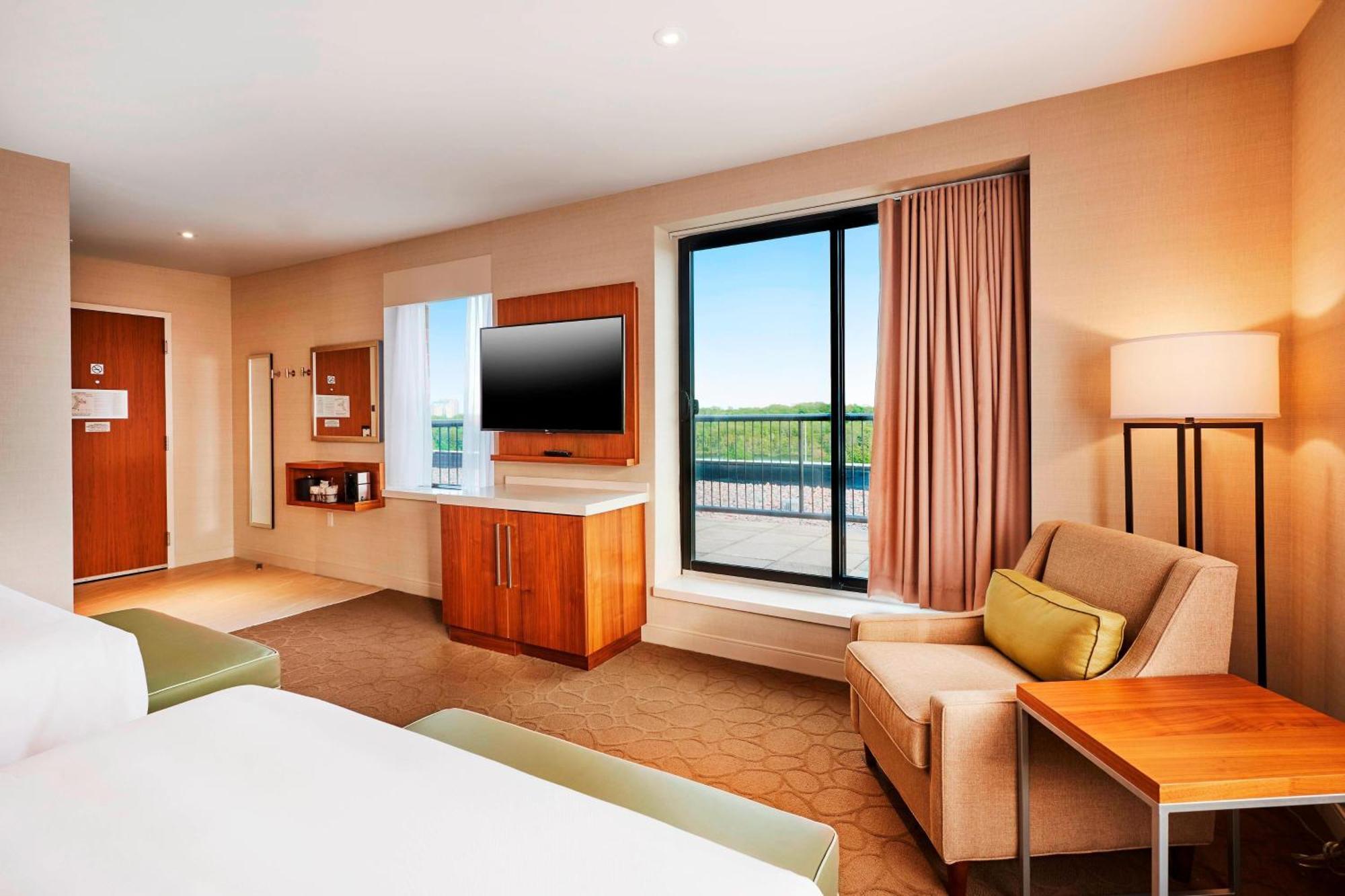 Delta Hotels By Marriott Dartmouth Dış mekan fotoğraf