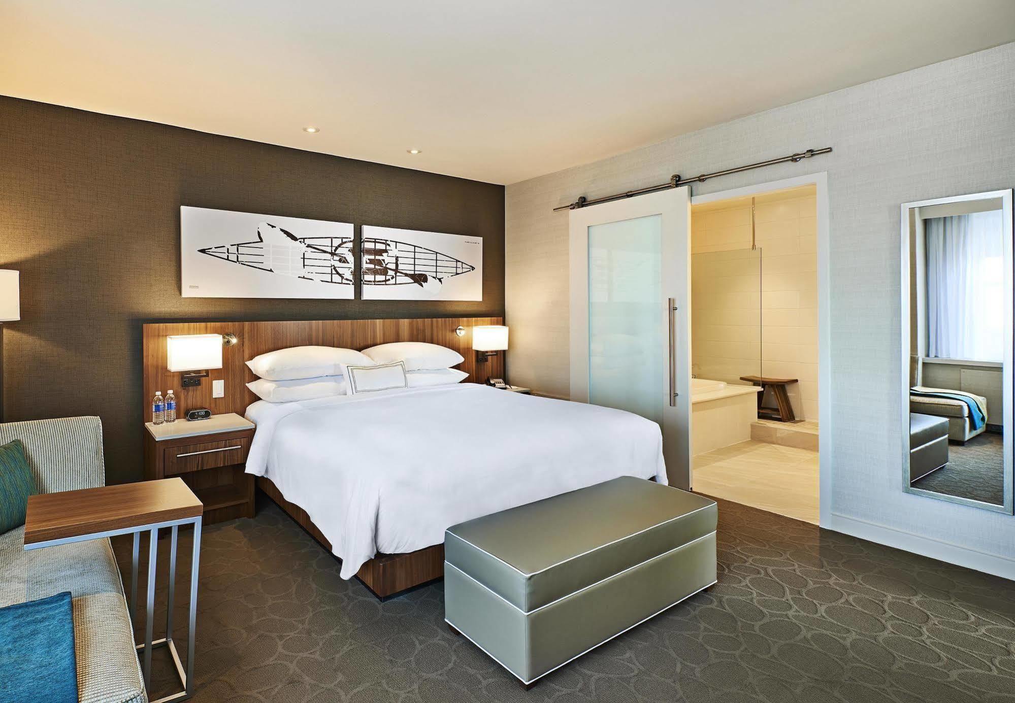 Delta Hotels By Marriott Dartmouth Dış mekan fotoğraf